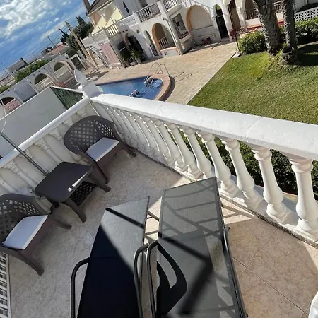 Casa De La Luna Torrevieja Holiday home La Mata (Torrevieja)